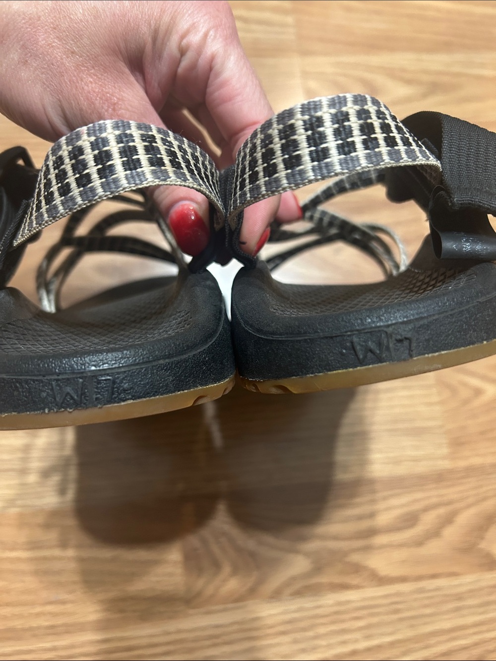 EUC Chaco Black Sandals with Beige Checked Straps - Picture 2 of 4